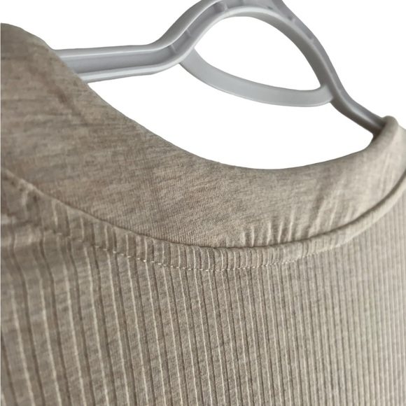 👋🏼RW&CO. XXS/TP Cream Beige long-sleeved v-neck sweater with buttons👋🏼 - Picture 8 of 9